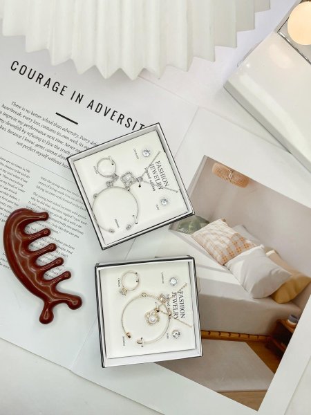 طقم اكسسوارات