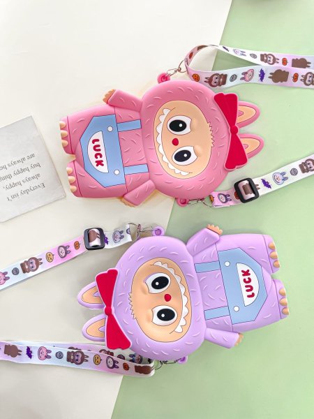 شنطة لابوبو حجم كبير