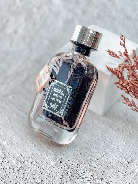 عطر ( حياتي أنا بنك) Mays Rose