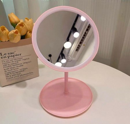 مرآة مكياج مع اضاءة